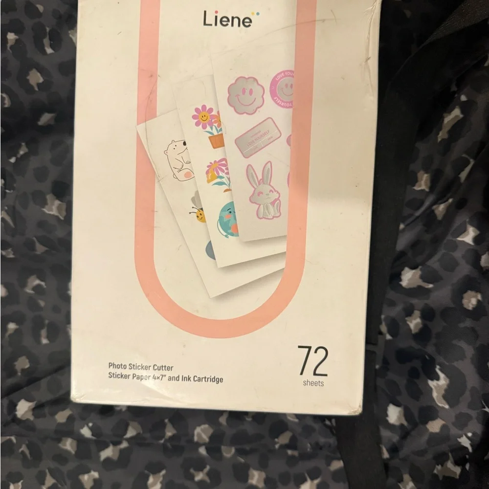 Photo Sticker Cutter with Pink Accents
